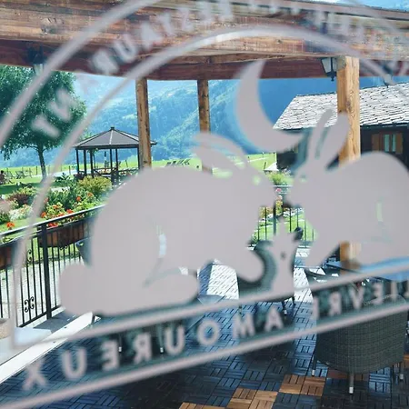 Hostellerie Le Lievre Amoureux 3* Вальпеллин