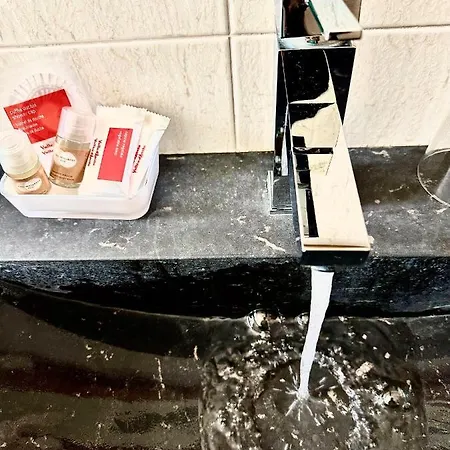 Hotel Le Lievre Amoureux