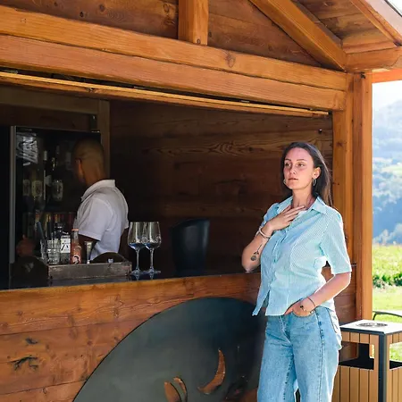 Le Lievre Amoureux Valpelline