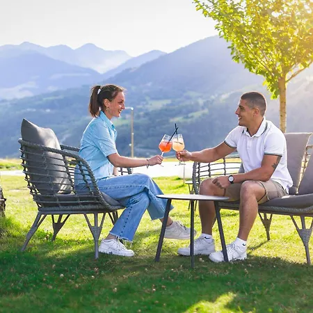 Le Lievre Amoureux Hotel 3*